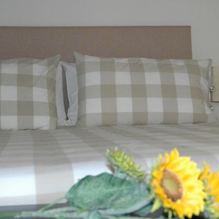 Alimede Apartment Санта Кроче Камерина Екстериор снимка